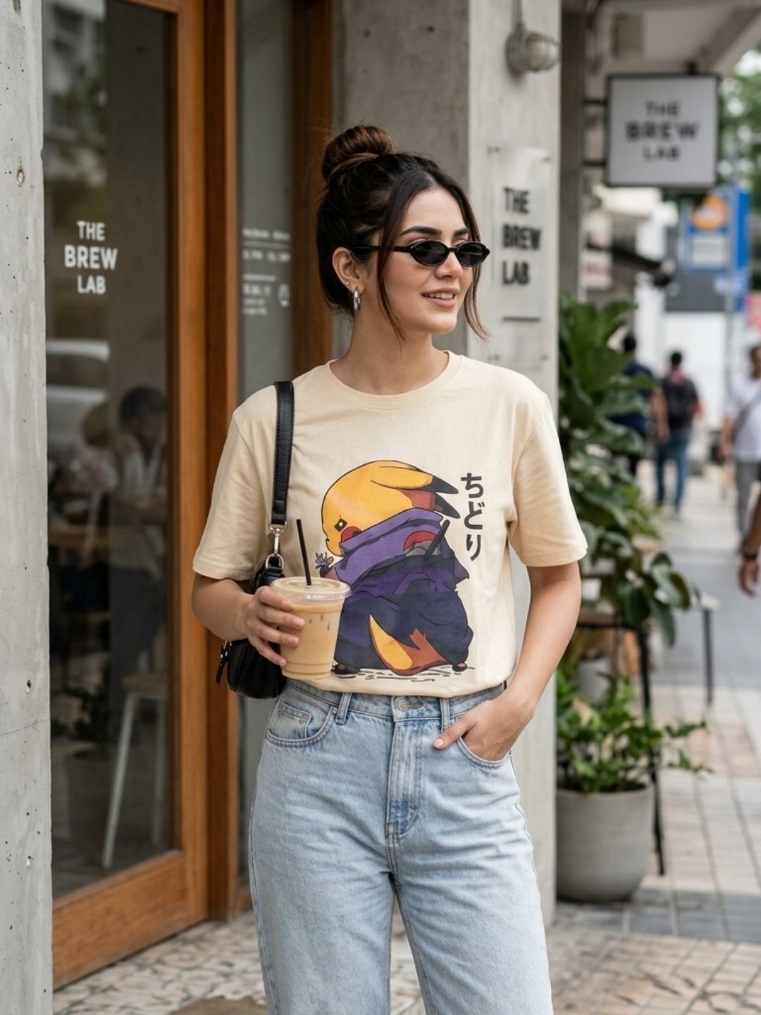 Chidori Chibi Anime Graphic Tee – Cream