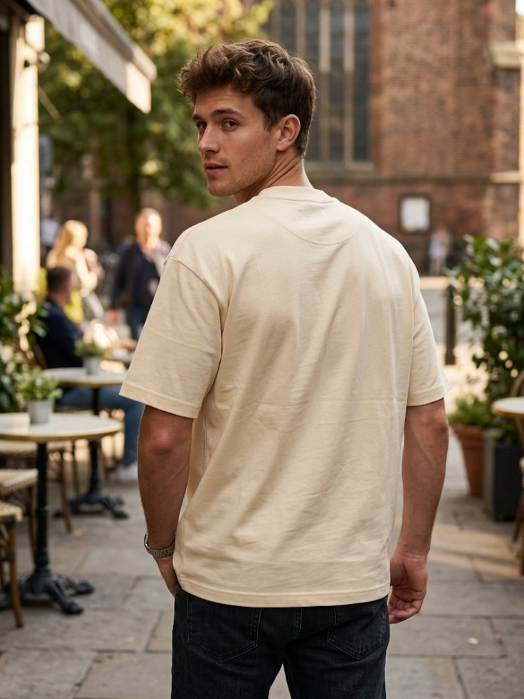 No Pain No Gain Dumbbell Fist Oversized Tee – Men’s Cream