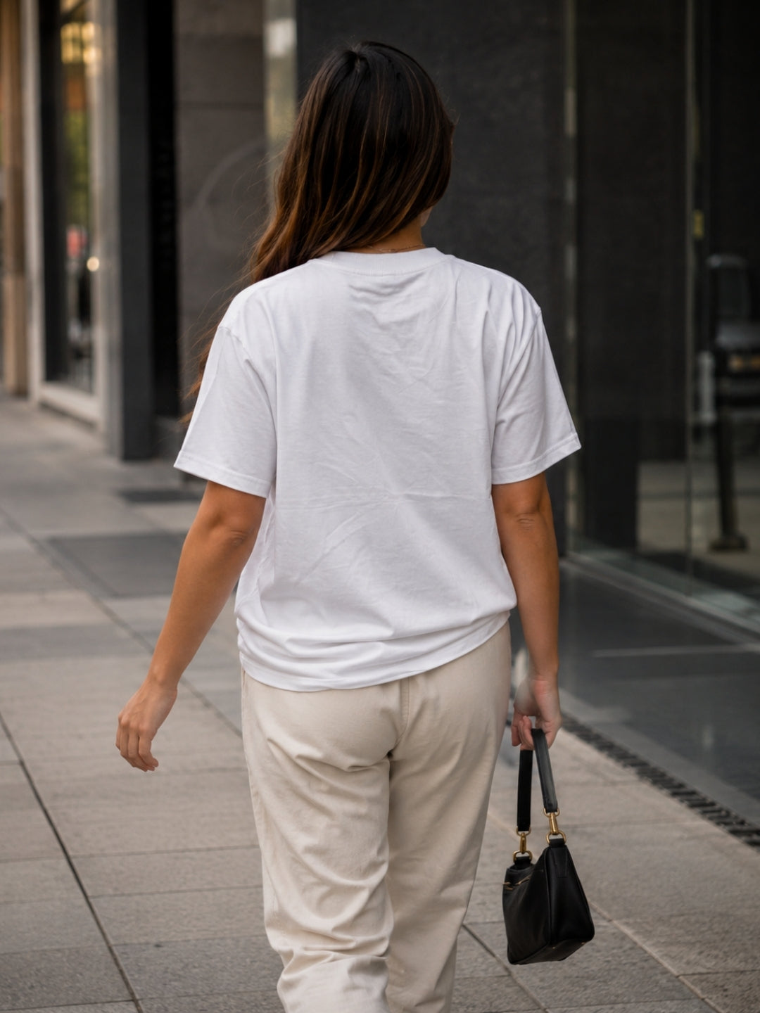 No Pain No Gain Dumbbell Fist Oversized Tee – Women’s White