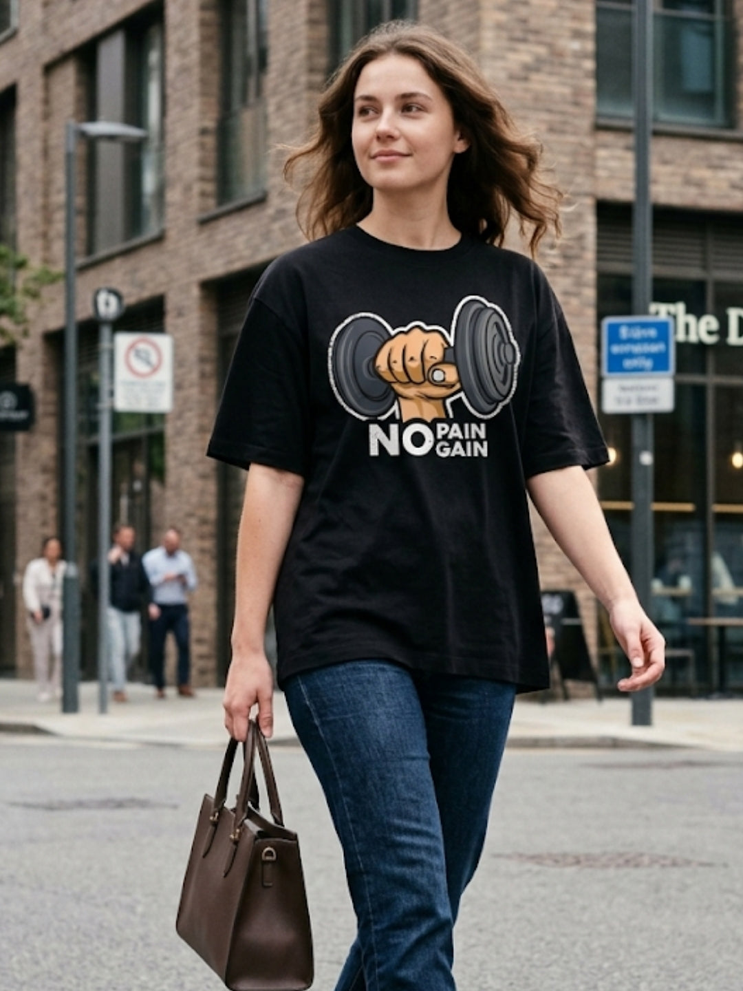 No Pain No Gain Dumbbell Fist Oversized Tee – Women’s Black
