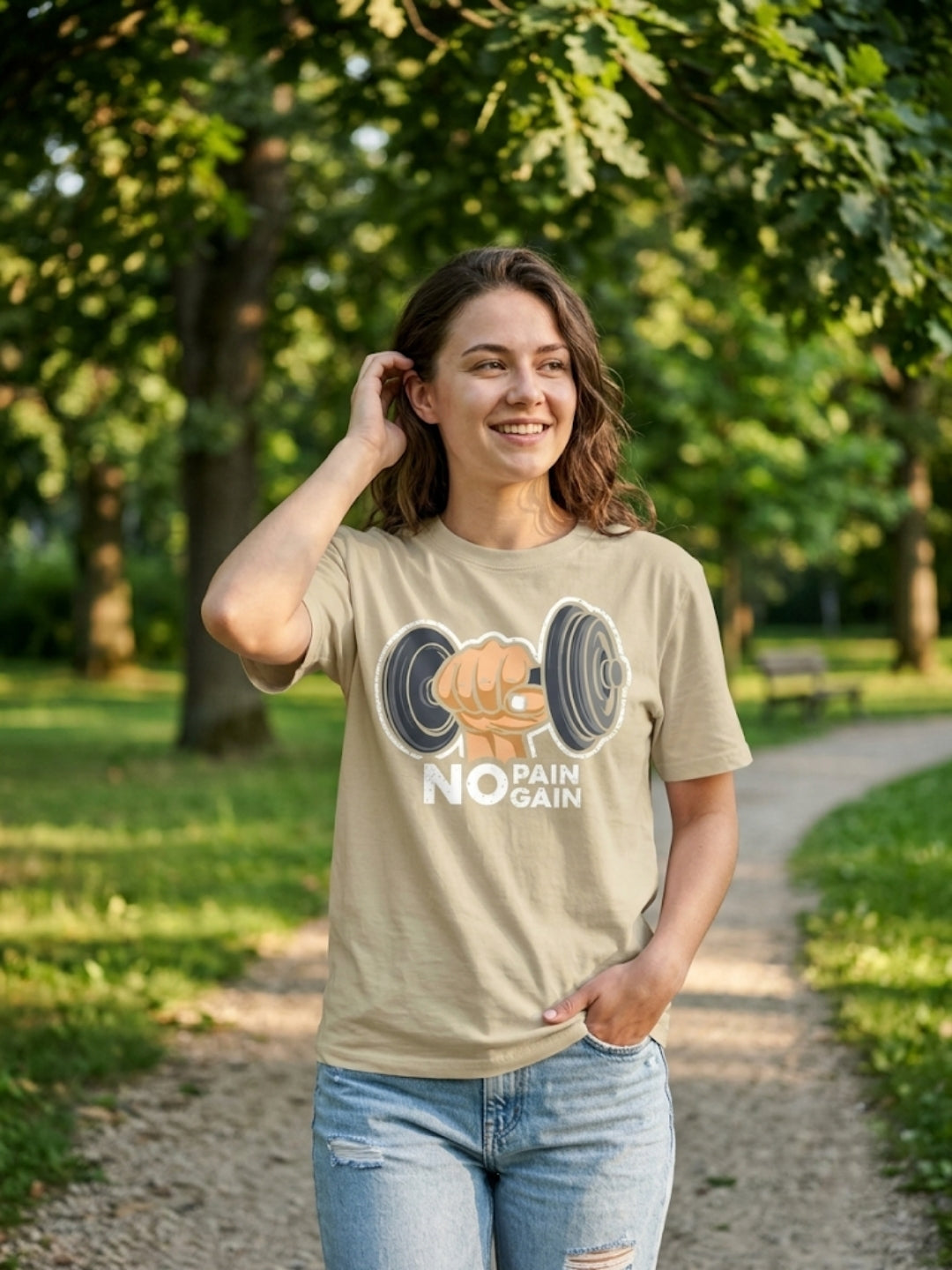 No Pain No Gain Dumbbell Fist Oversized Tee – Women’s Cream