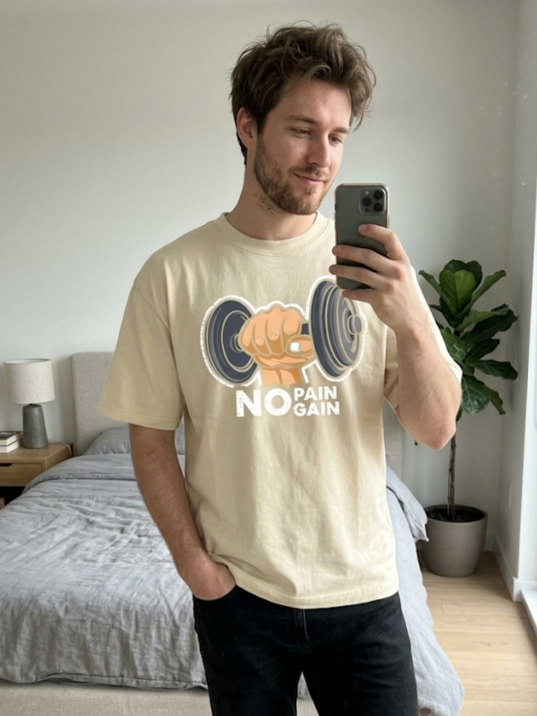 No Pain No Gain Dumbbell Fist Oversized Tee – Men’s Cream
