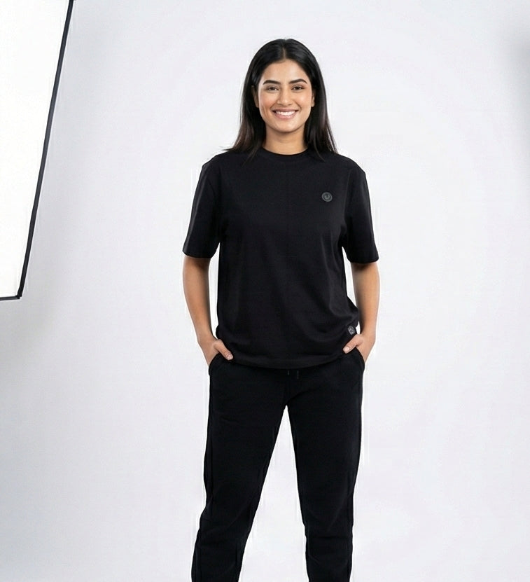 Nimbus Goku Graphic Tee – Black