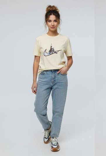 Anime Katan Cream Tee