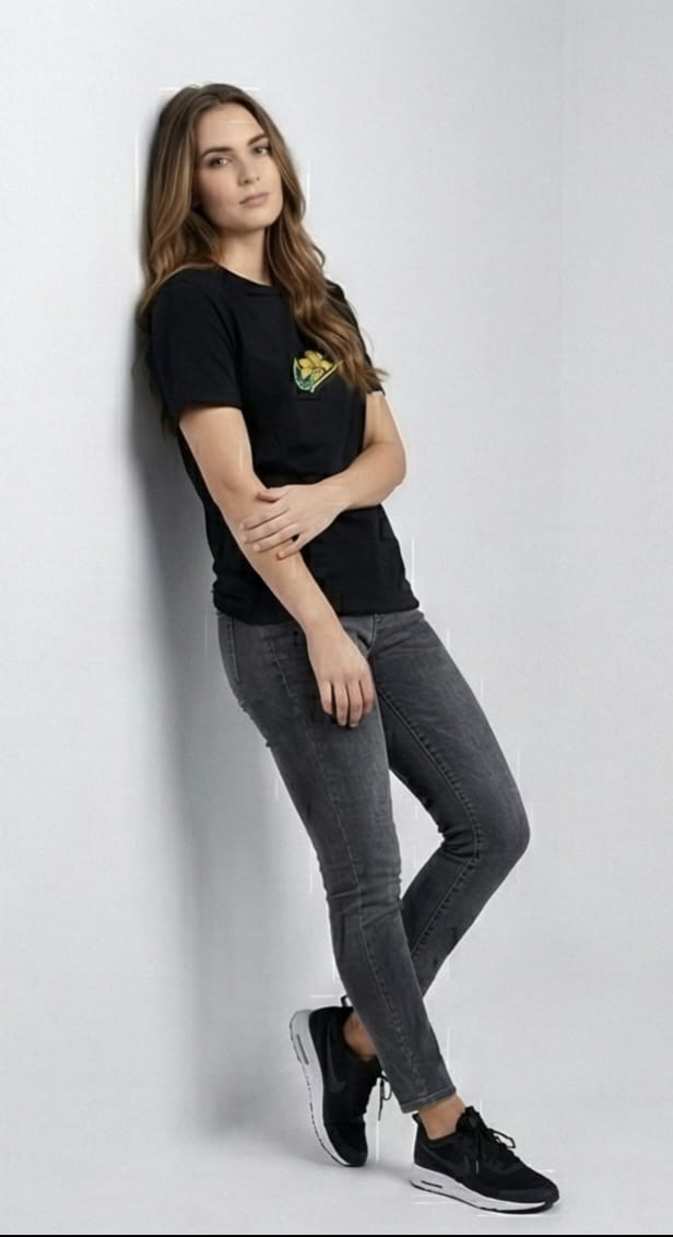 Golden Sphinx Graphic Tee – Black